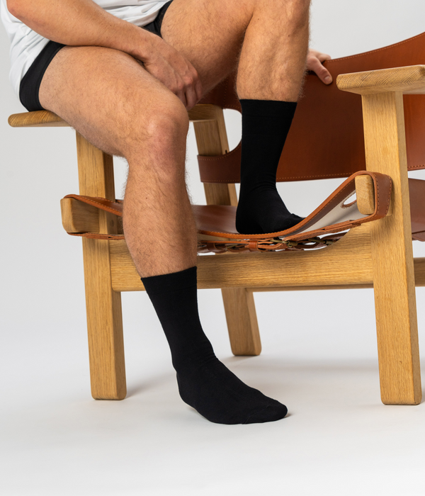 7 Paar schwarze Socken aus Bambus