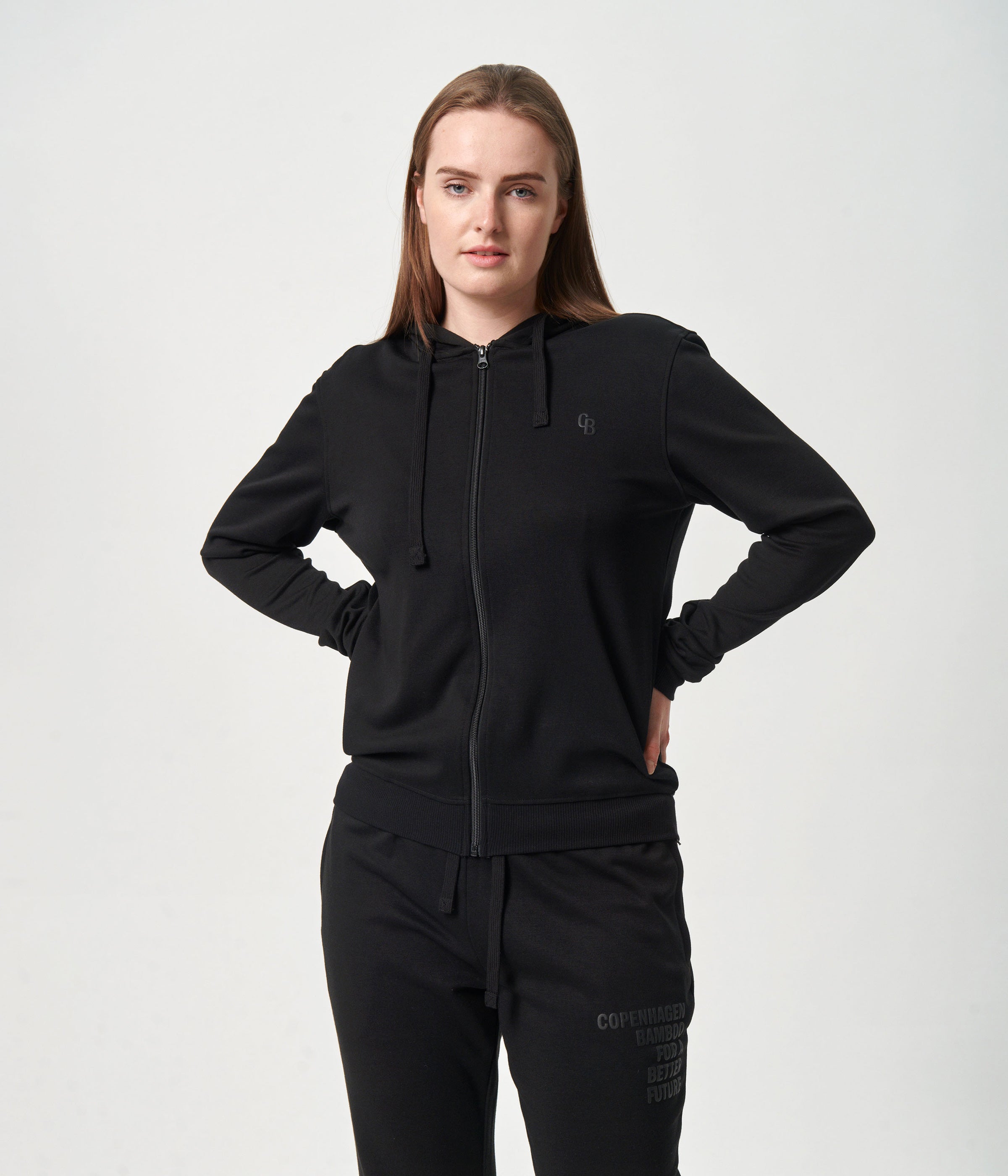 Sort bambus hoodie joggingsæt med lynlås    Copenhagen Bamboo