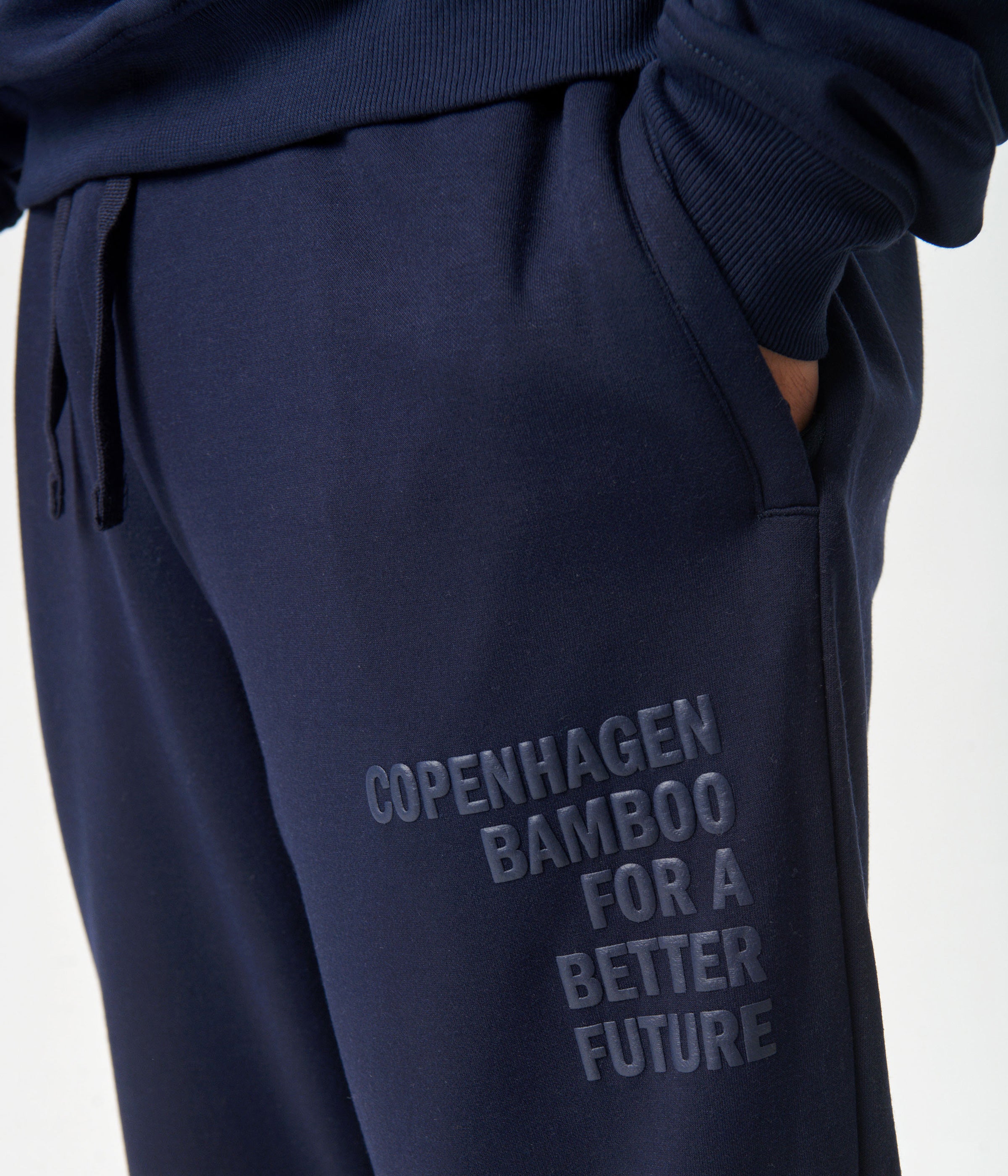 Navy bambus hoodie joggingsæt med logo    Copenhagen Bamboo